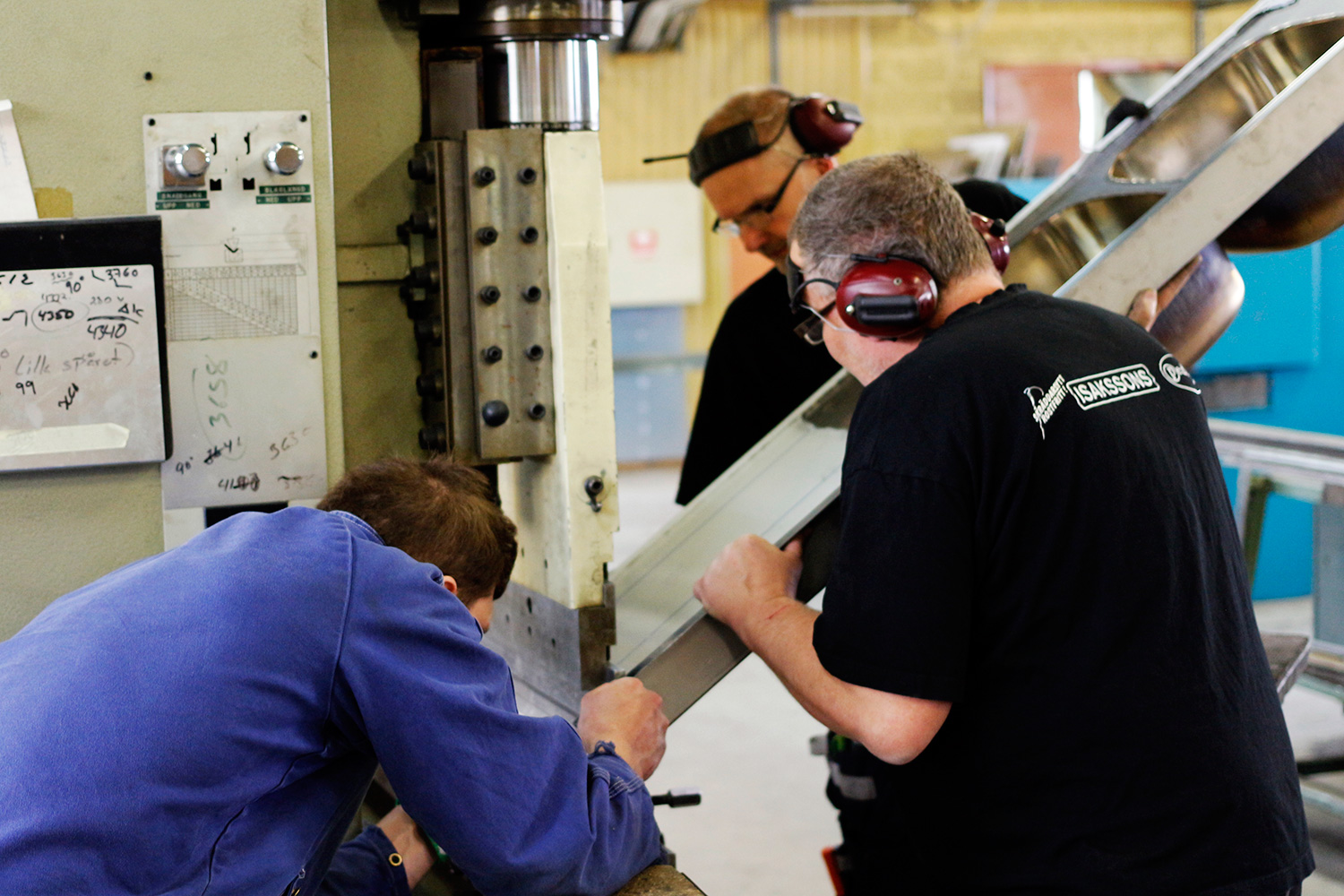 Isakssons experter in action